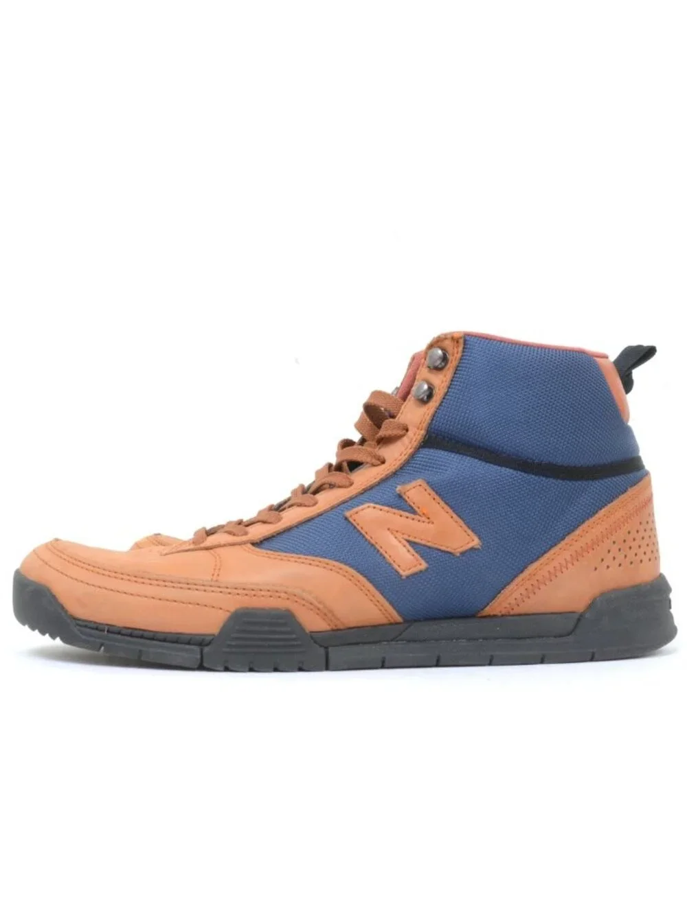 New Balance Men Size 13 Numeric 400 Trail Leather High Top Sneaker Hiking Boot